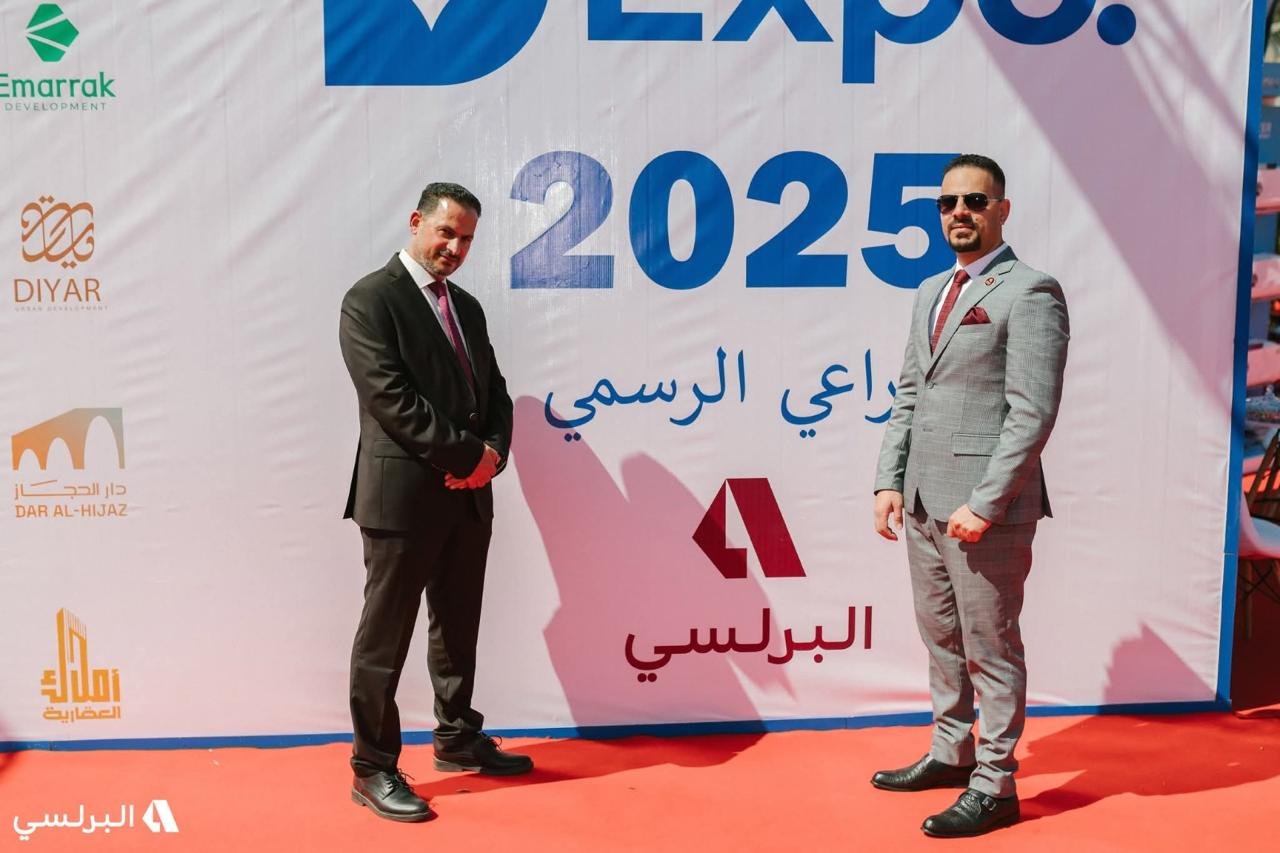 معرض 22